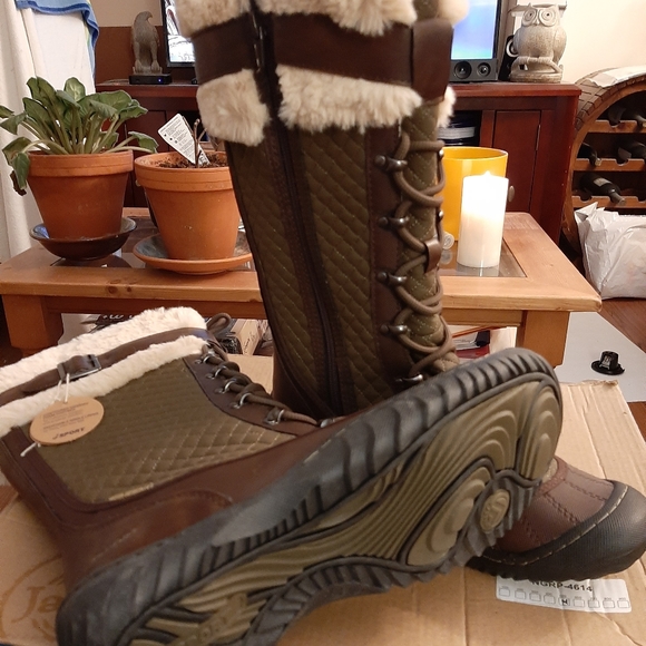 Ladies winter boots - Picture 5 of 8